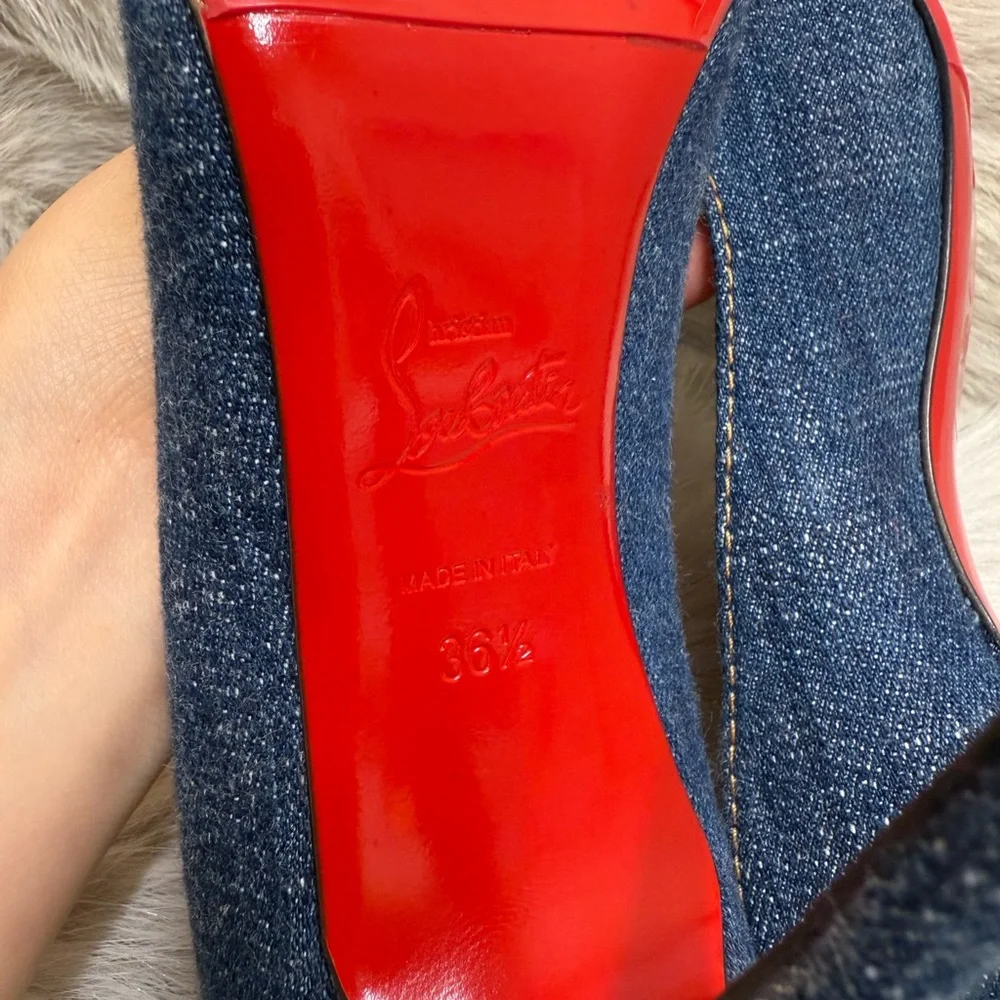 Christian Louboutin Blue Heels with Metallic Interior - Picture 5 of 6